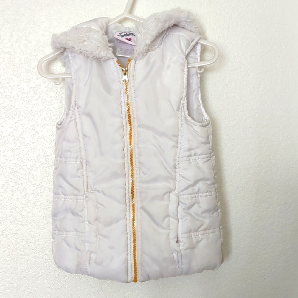 White Puffer Vest, 4T
